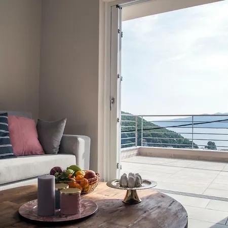 Holiday home Kalavria Luxury - Magnificent Sea View Of Poros *